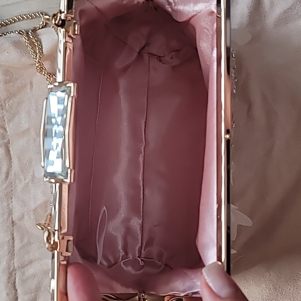 Badgley Mischka Pink Textured Clutch - Picture 5 of 8